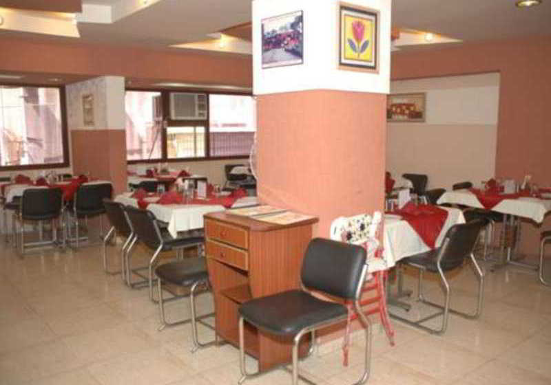 Hotel Savshanti Towers Baroda Gujarat