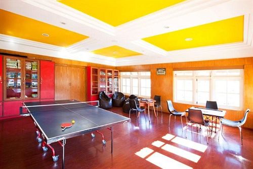 Hotel The Derby Green 18