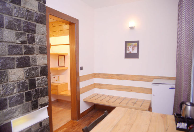 Club Mahindra Danish Villa Sheddon 6