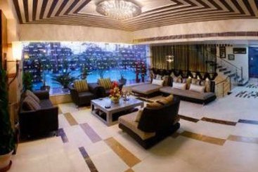 The Grand Hotel Bizzotel