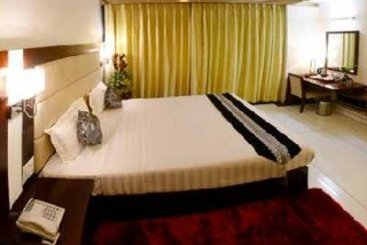 The Grand Hotel Bizzotel 3