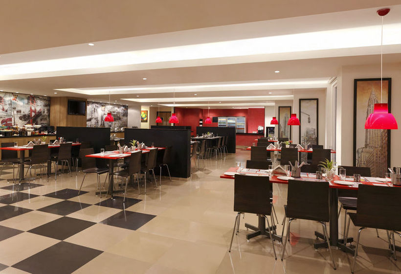 Red Fox Hotel Hyderabad 1