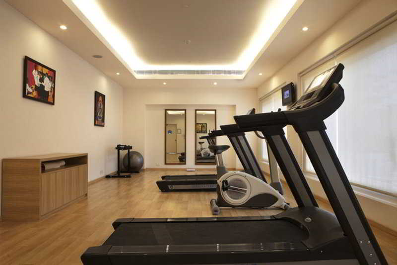 Red Fox Hotel Hyderabad 13