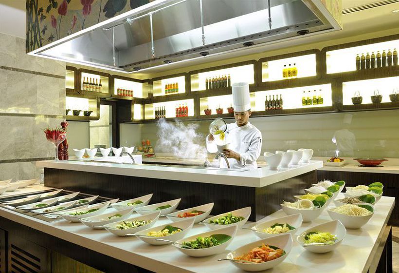 Doubletree By Hilton Hotel Gurgaon 8