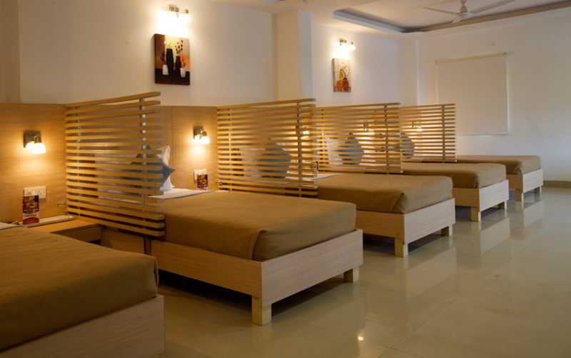 Hotel First Transit 2