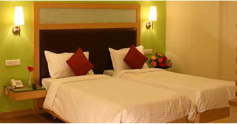 Hotel First Transit 3