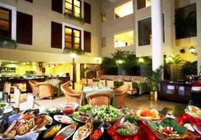 Hotel Halcyon Condominiums 16