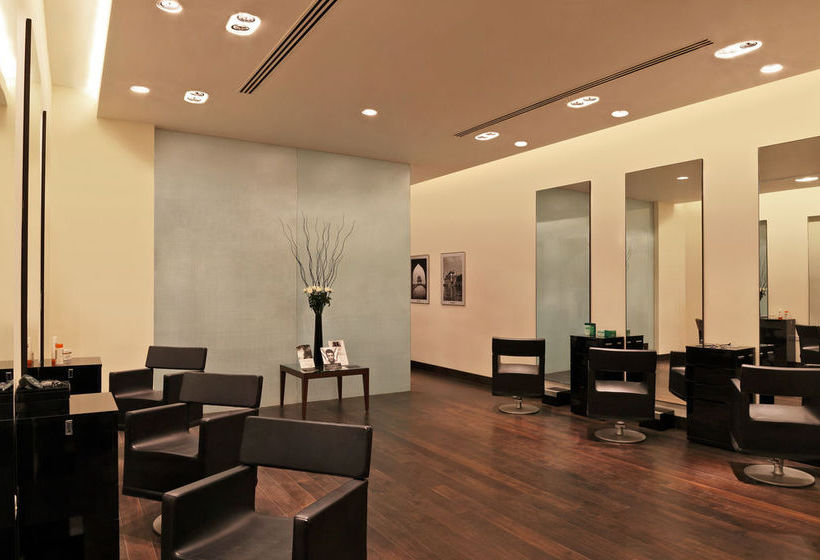 Hotel The Oberoi Gurgaon 13