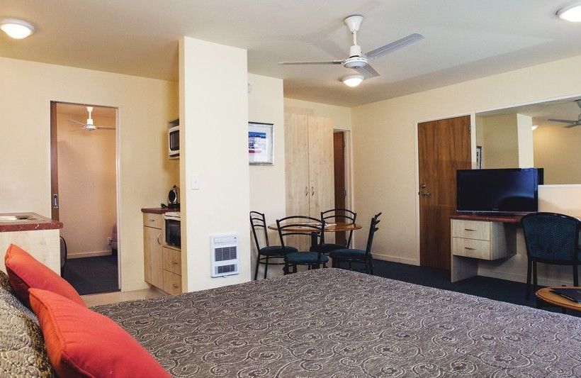 Bella Vista Motel Palmerston North 8