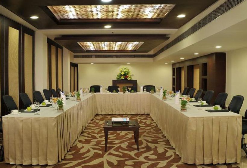 Hotel Country Inn & Suites By Carlson Gurgaon Sector 12 13