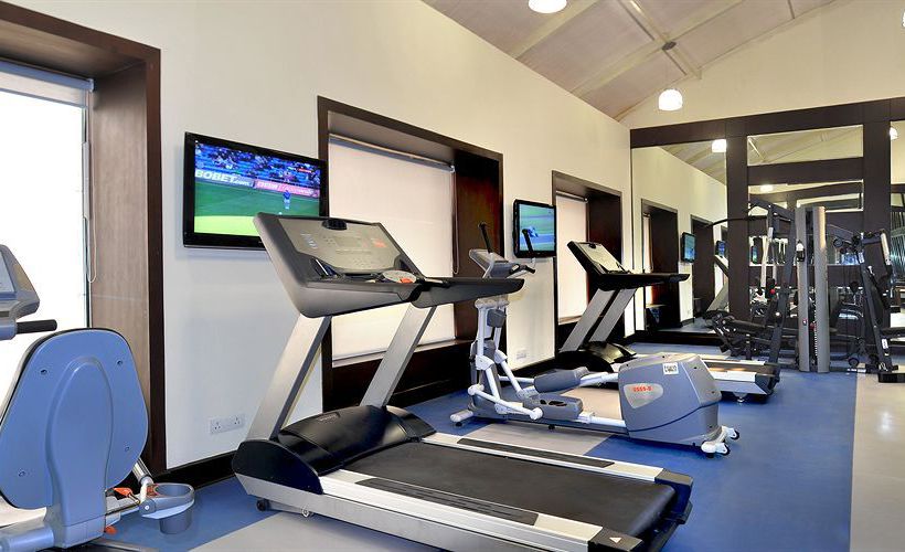 Hotel Country Inn & Suites By Carlson Gurgaon Sector 12 18