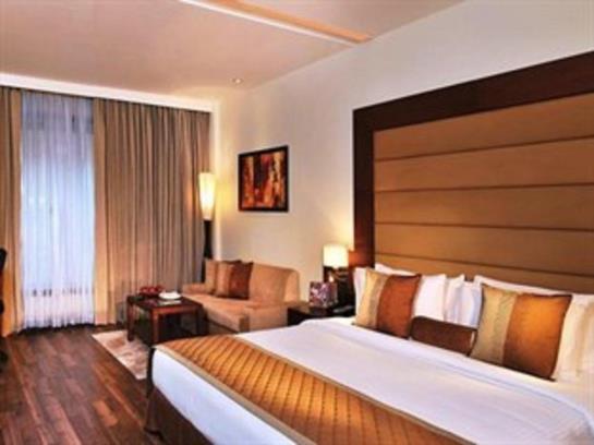 Hotel Country Inn & Suites By Carlson Gurgaon Sector 12 8