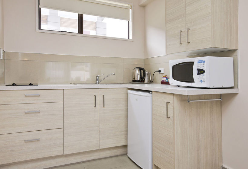 Motel Comfort Inn Kauri Court 4