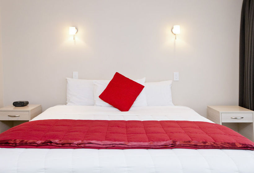 Motel Comfort Inn Kauri Court 7