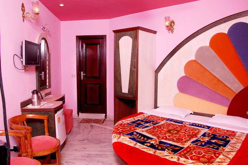 Hotel Karat 87 Inn 4