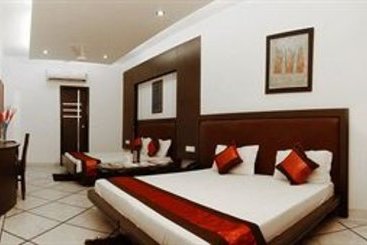 Hotel Apra International 7