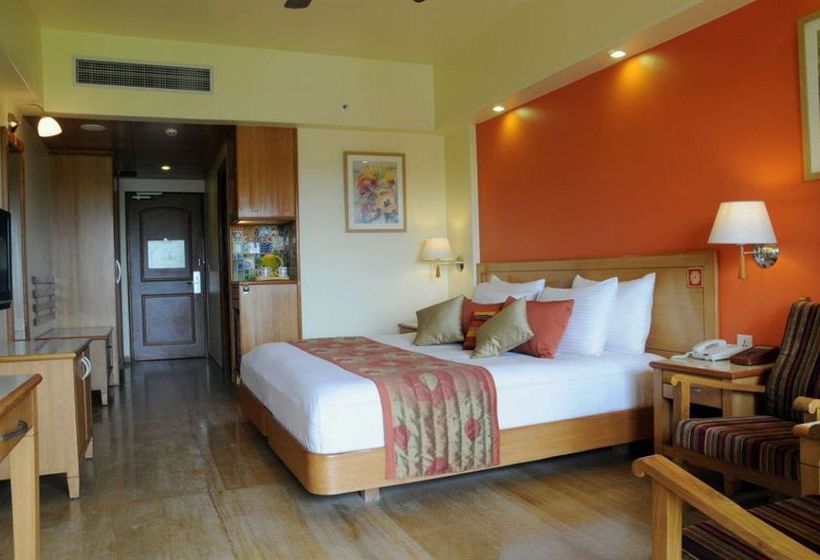 Hotel Fortune Select Regina 15