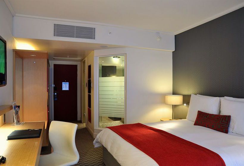 Radisson Blu Gautrain Hotel 14