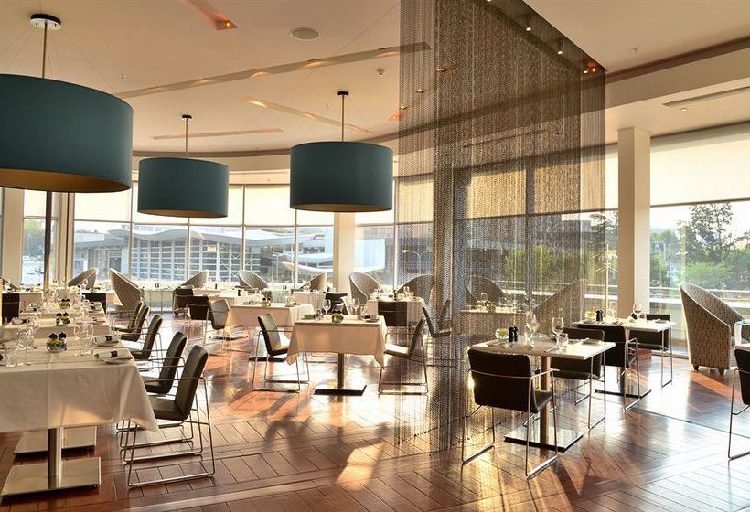 Radisson Blu Gautrain Hotel 19