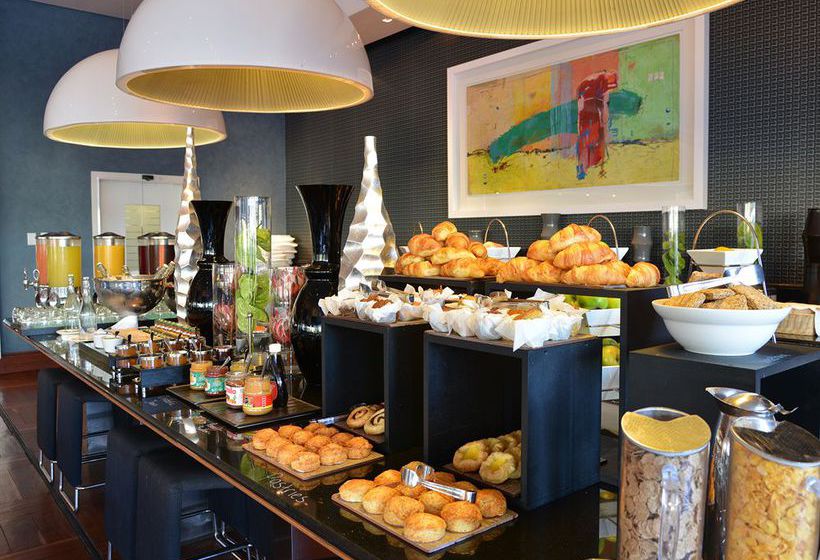 Radisson Blu Gautrain Hotel 4