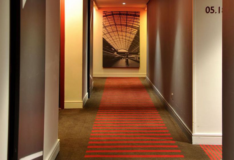 Radisson Blu Gautrain Hotel 8