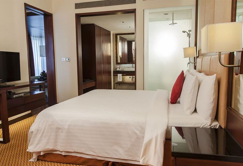 Hotel Courtyard By Marriott Ahemdabad 10