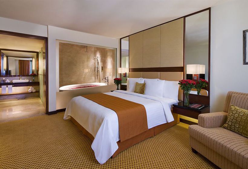 Hotel Courtyard By Marriott Ahemdabad 14