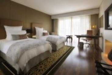 Hotel Coral International Cape Town 6