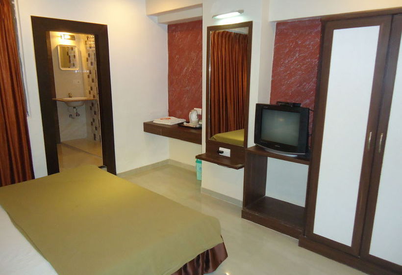 Maan Residency Hotel 9
