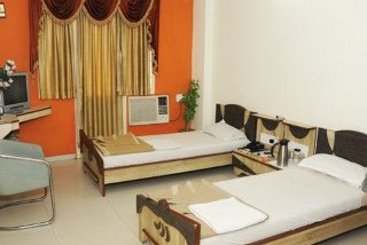 Hotel Neelkanth Paradise 7