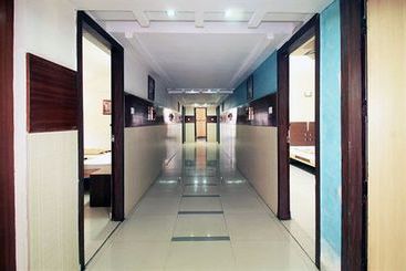 Hotel Neelkanth Panshikura 1