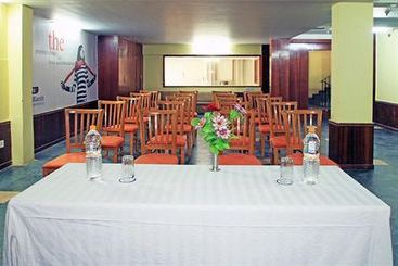 Hotel Neelkanth Panshikura 7