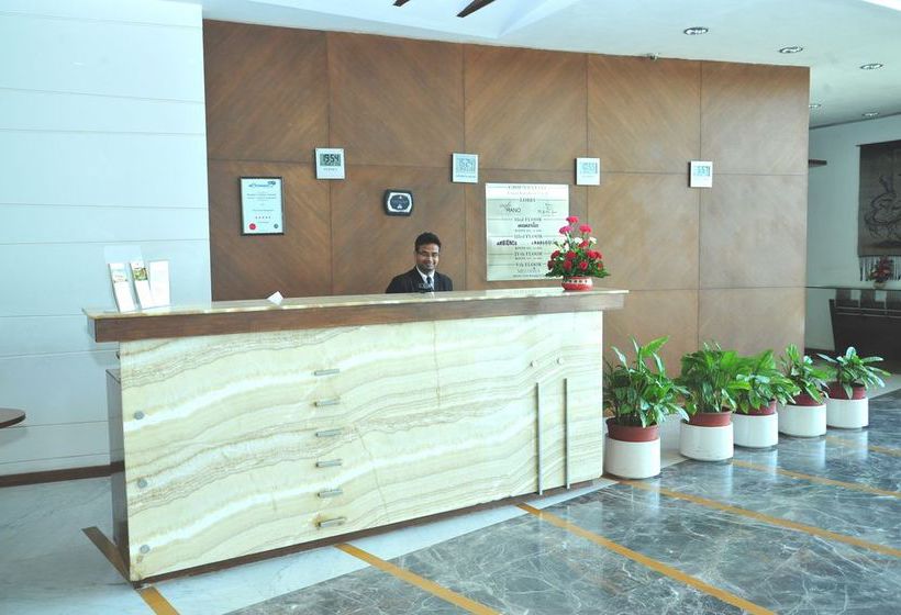 Hotel The Grand Bhagwati 9