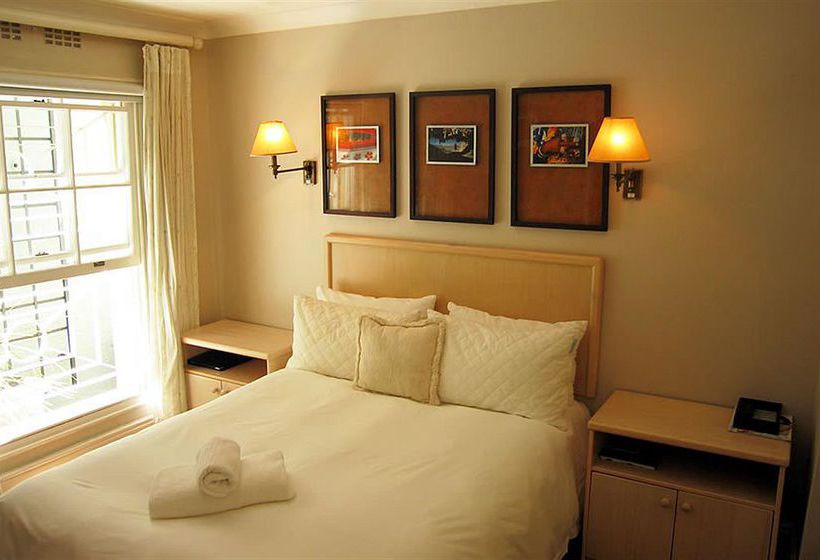 Hotel De Waterkant House