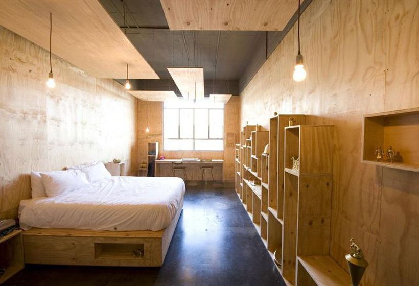 Urban Hip 12 Decades Art Hotel 1