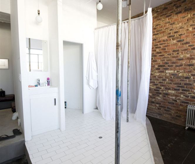 Urban Hip 12 Decades Art Hotel 10