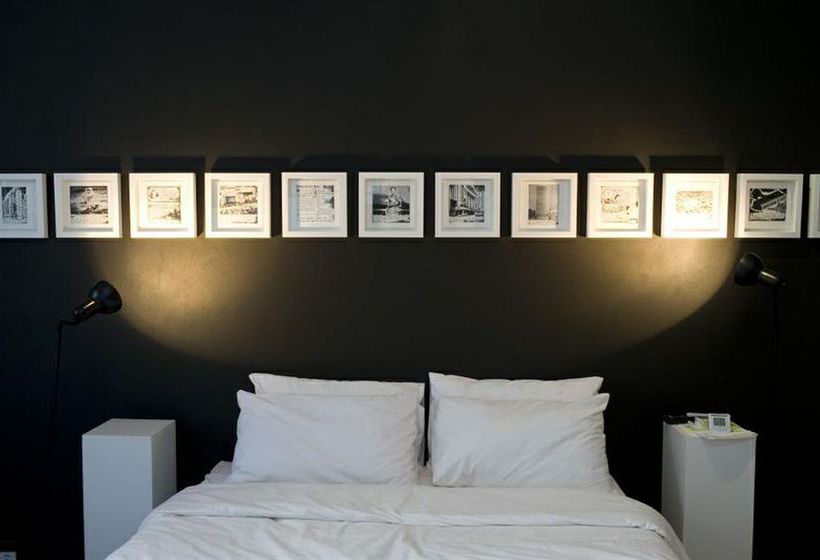 Urban Hip 12 Decades Art Hotel 14