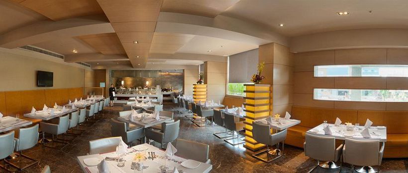 Hotel Royal Orchid Central Vadodara 2