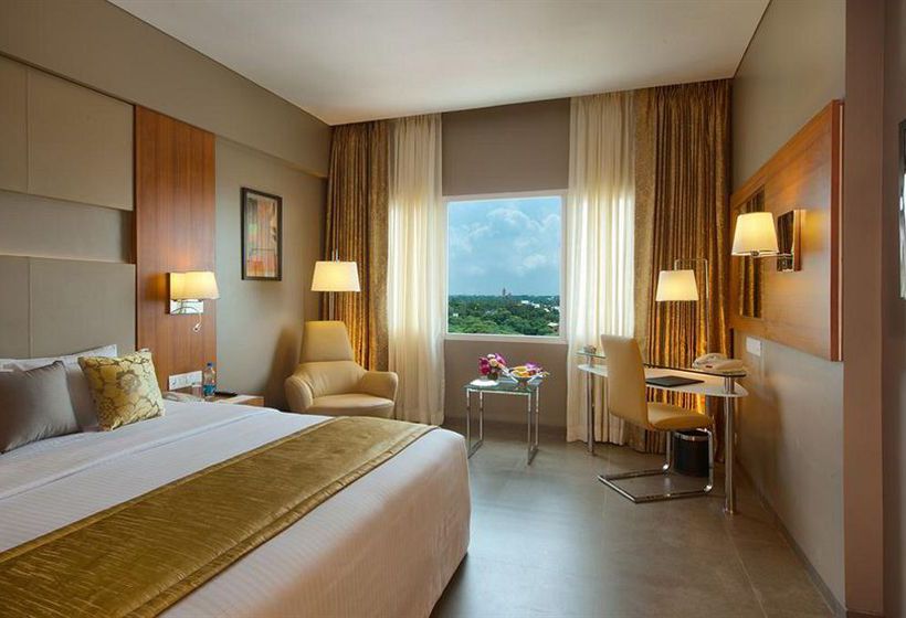 Hotel Royal Orchid Central Vadodara 4