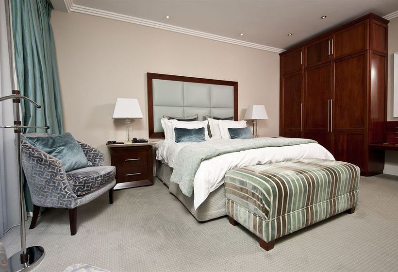 Hotel The Marion On Nicol 5