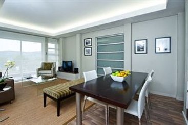 Hotel Genesis Suites & Conferencing 17