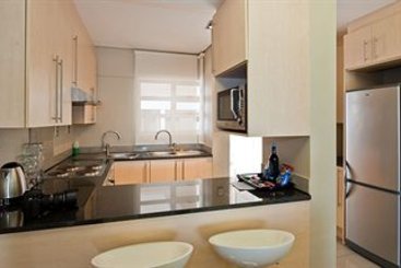 Hotel Genesis Suites & Conferencing 20