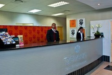 Hotel Genesis Suites & Conferencing 3