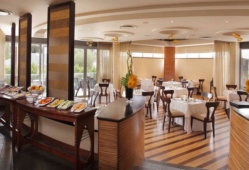 Moloko Strathavon Hotel 11