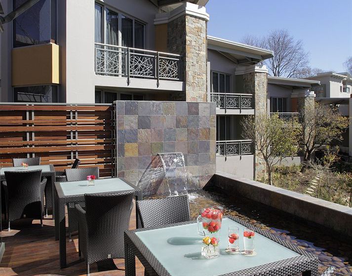 Moloko Strathavon Hotel 3