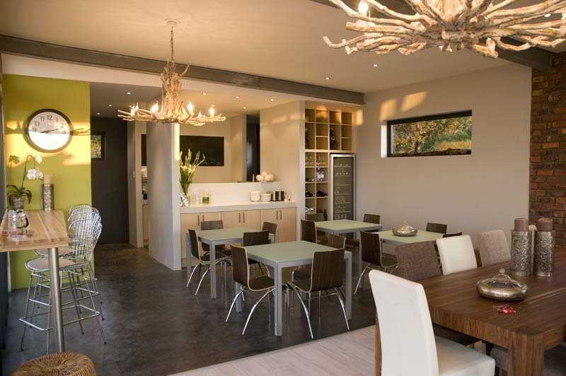 Hotel Colourful Manor Luxury Lodge & Conference Venue