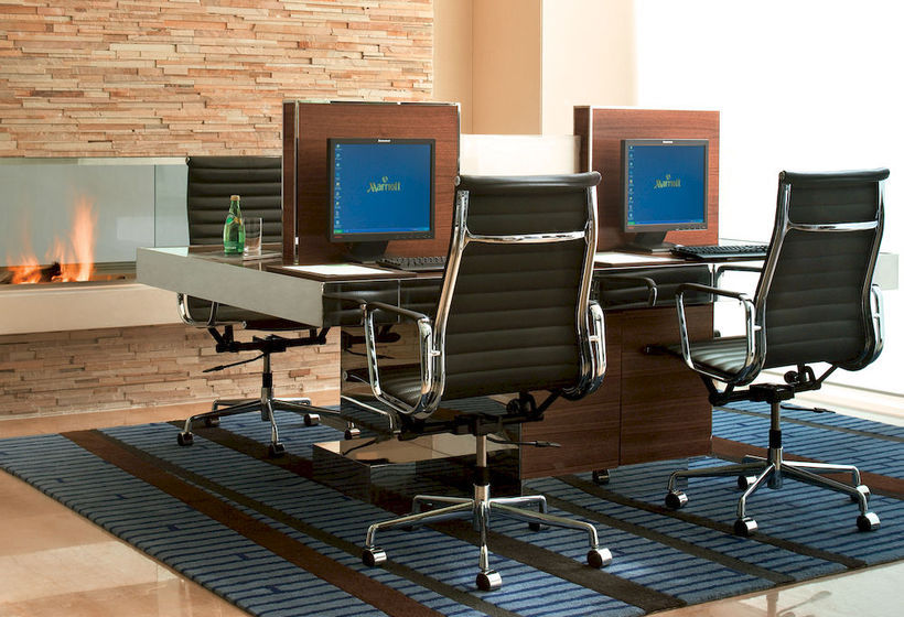 Hôtel Courtyard Pune Hinjewadi 9