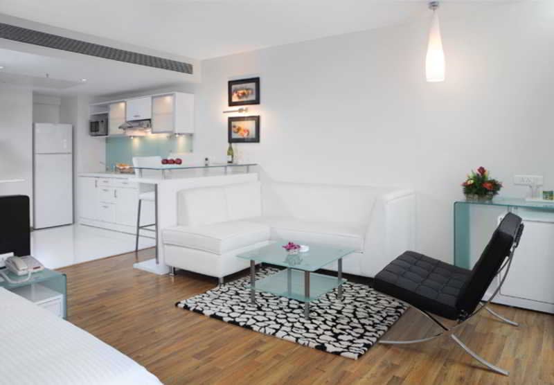 Hotel St Laurn Business 14