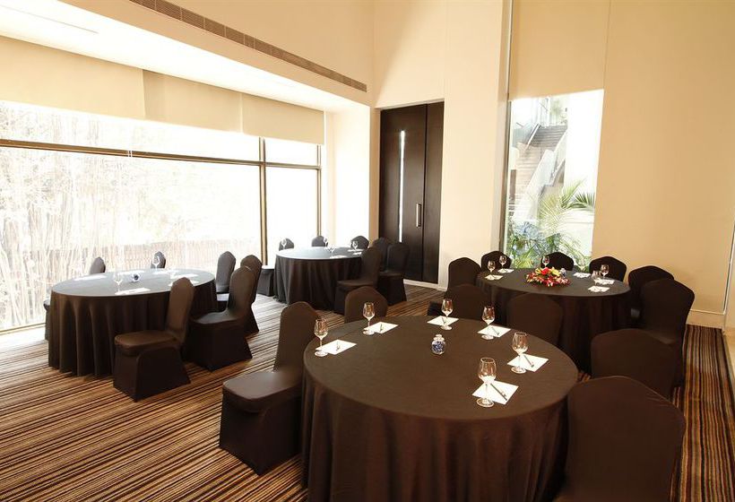 Hotel Courtyard by Marriott Pune City Centre 4