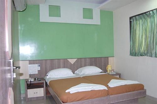 Hotel Galaxy Residency 11